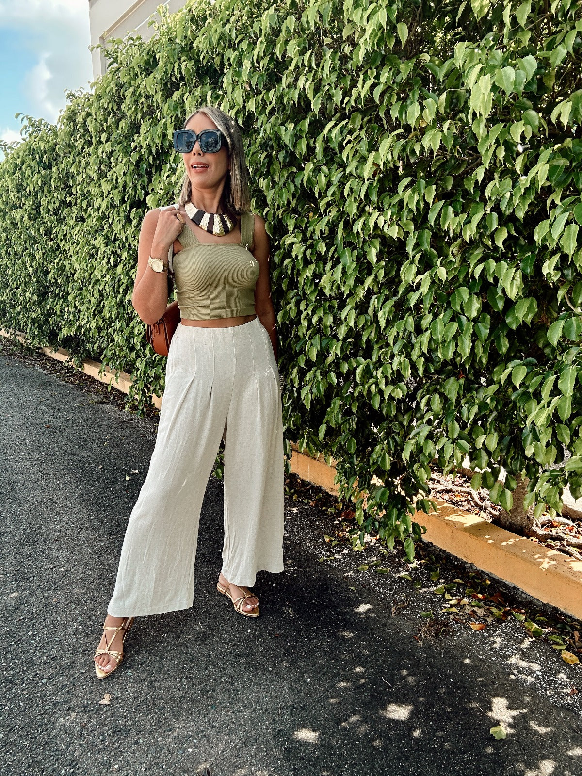 Pleated Cropped Palazzo Linen Pants