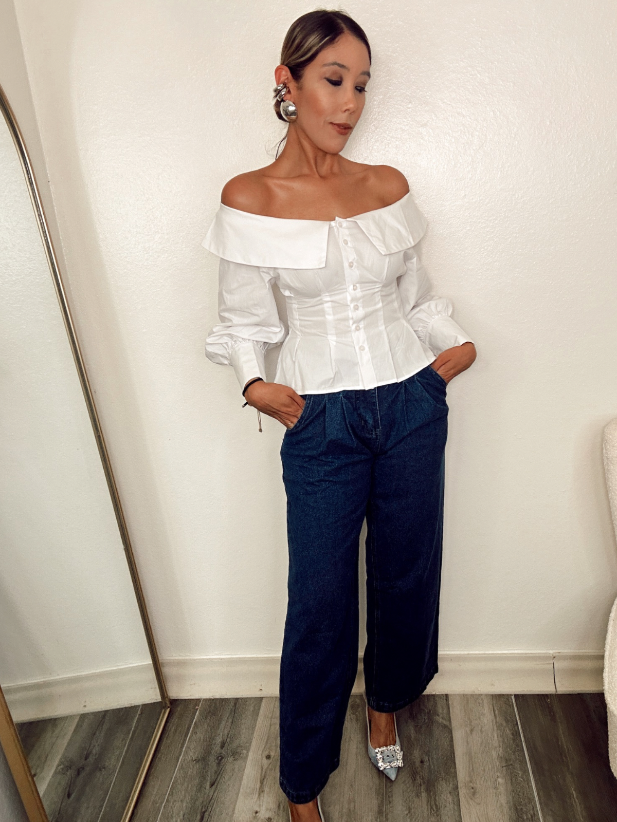 High Waisted Boot Cut Pleated Jeans