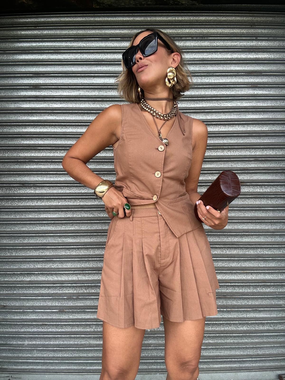 European Summer Vest and Pleated Shorts Set
