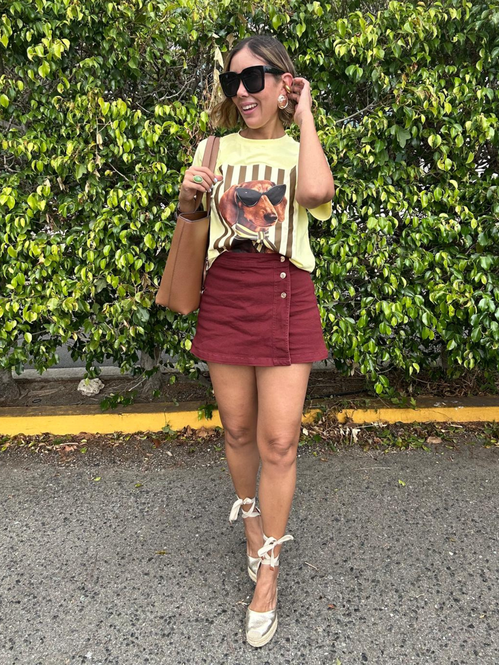 The Love My Fashionable Dog Tee