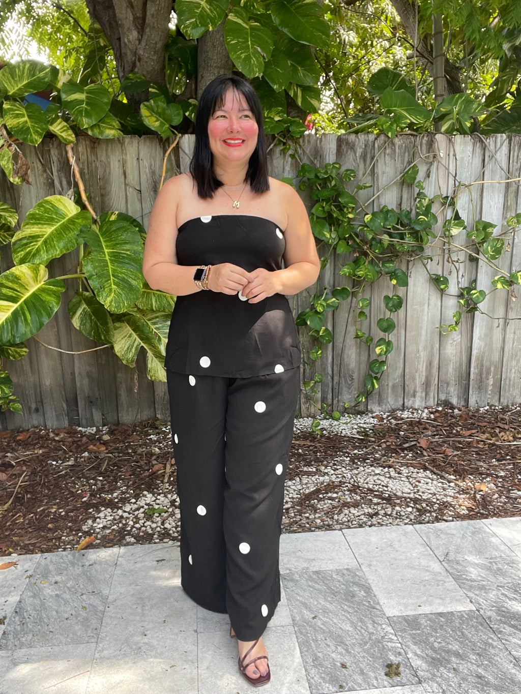 The Red Lip & No Plans Top and Pants Set