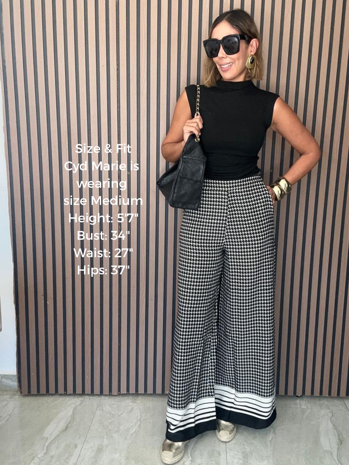 A Masterclass in Chic Wide-Leg Trousers