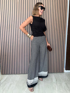 A Masterclass in Chic Wide-Leg Trousers