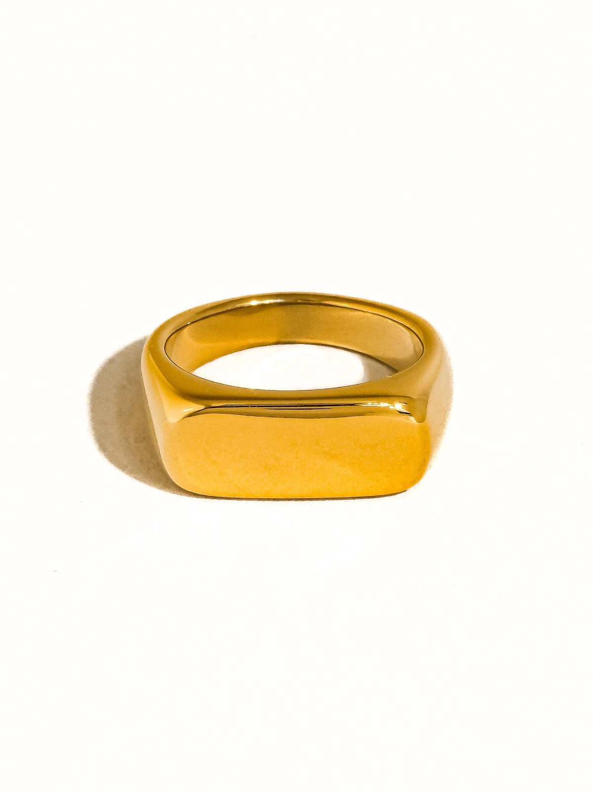 Glayce Classic Signet Ring