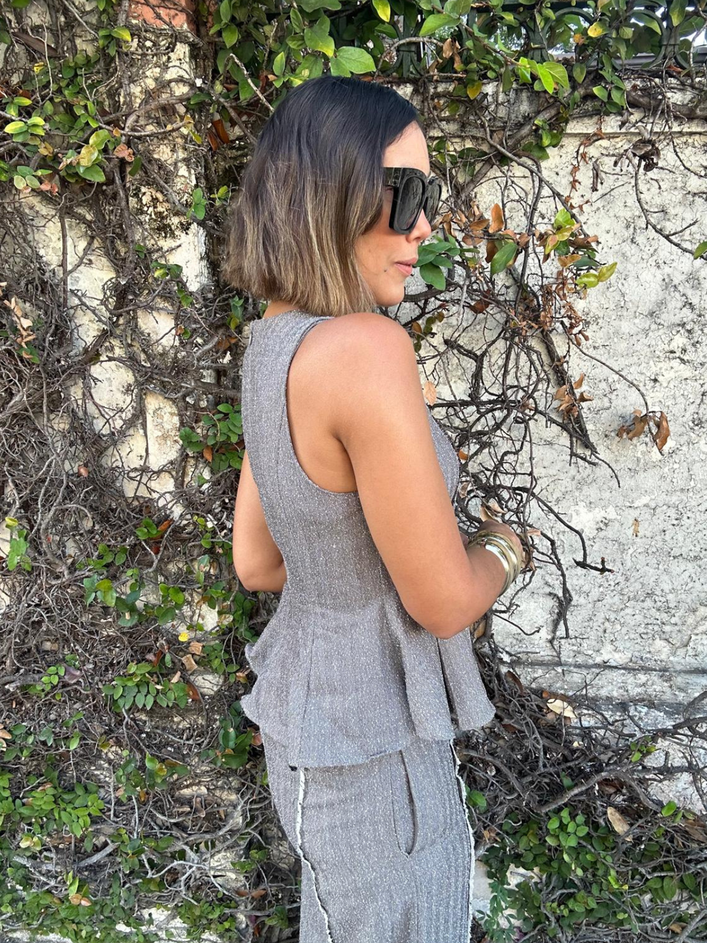 Fray Edge Detailed Asymmetrical Sleeveless Top