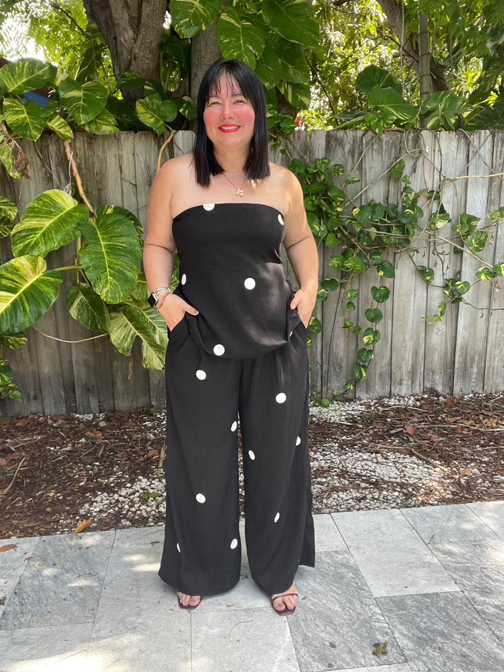 The Red Lip & No Plans Top and Pants Set