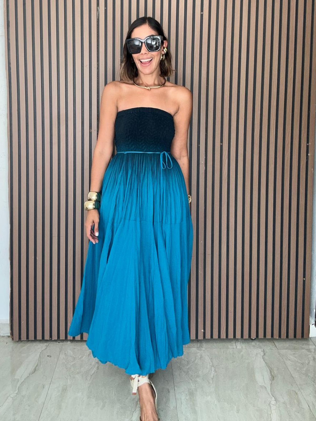 The Can’t Stop Looking Midi Dress