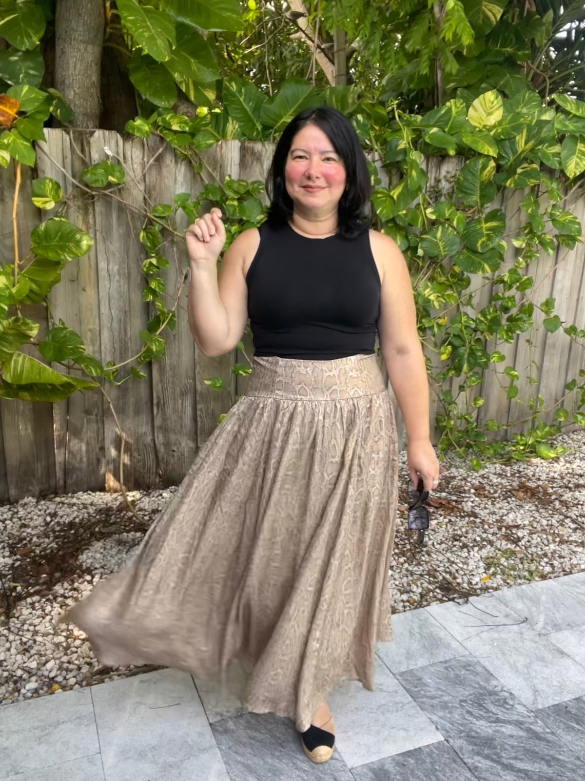 Head-Turning Moments Skirt