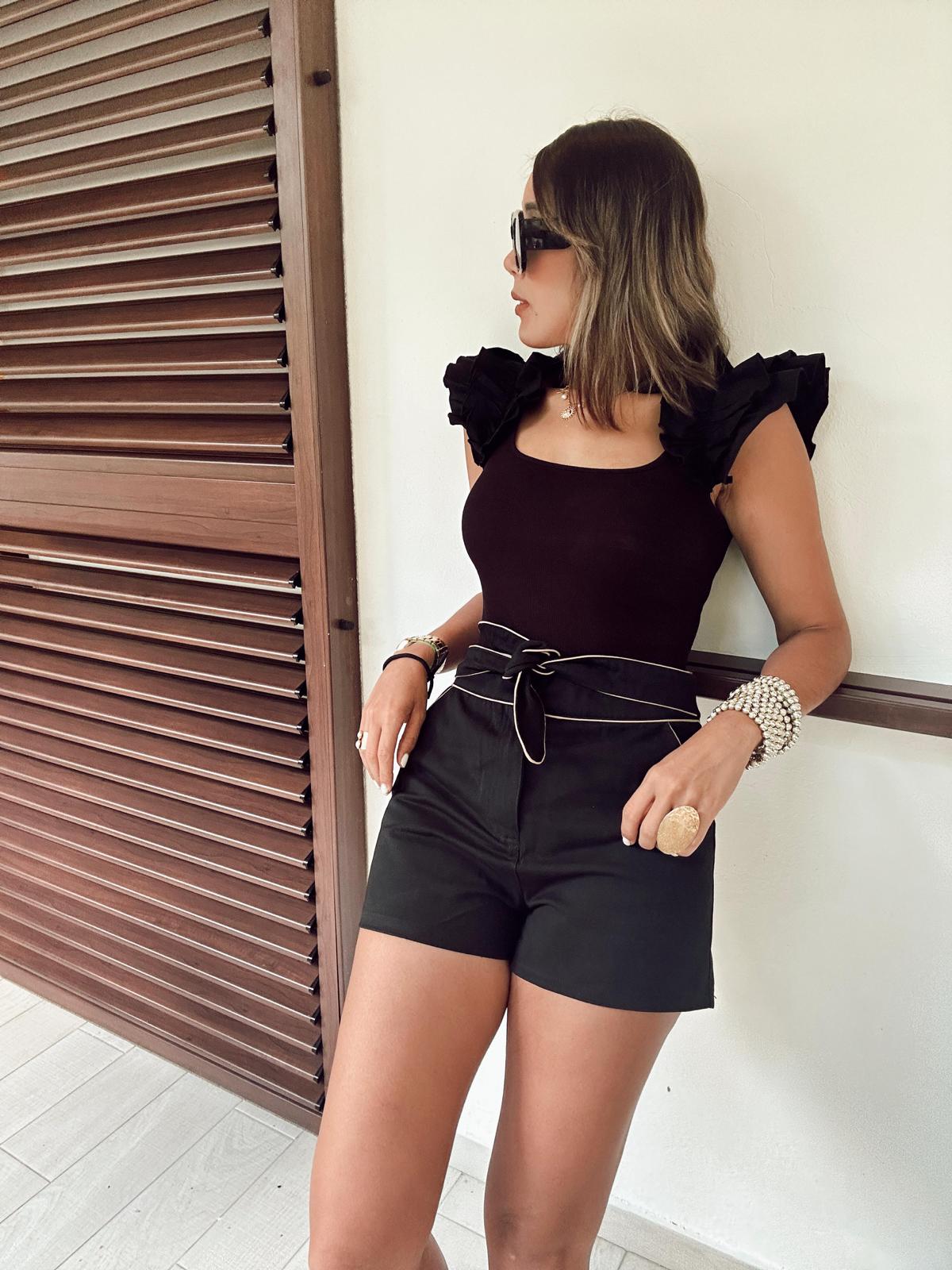 Islas Canarias Belted Shorts
