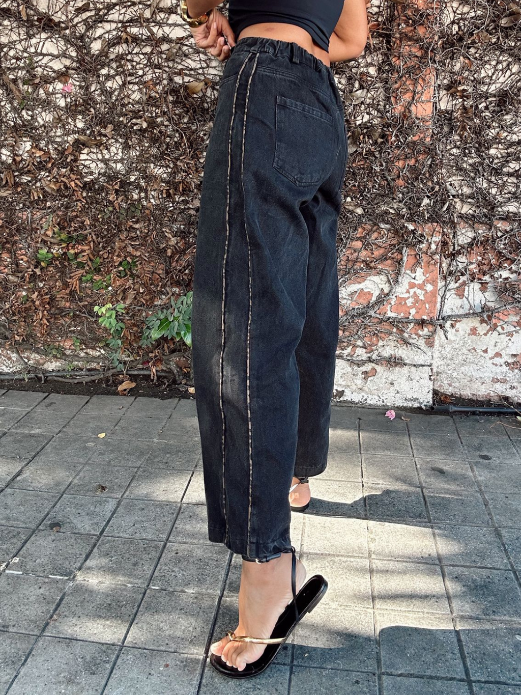 Savage Trail Barrel Jeans