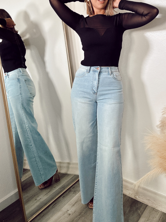 Vibrant Classic High Waisted Jeans