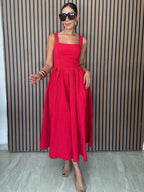 The Quietly Stunning Red Dress