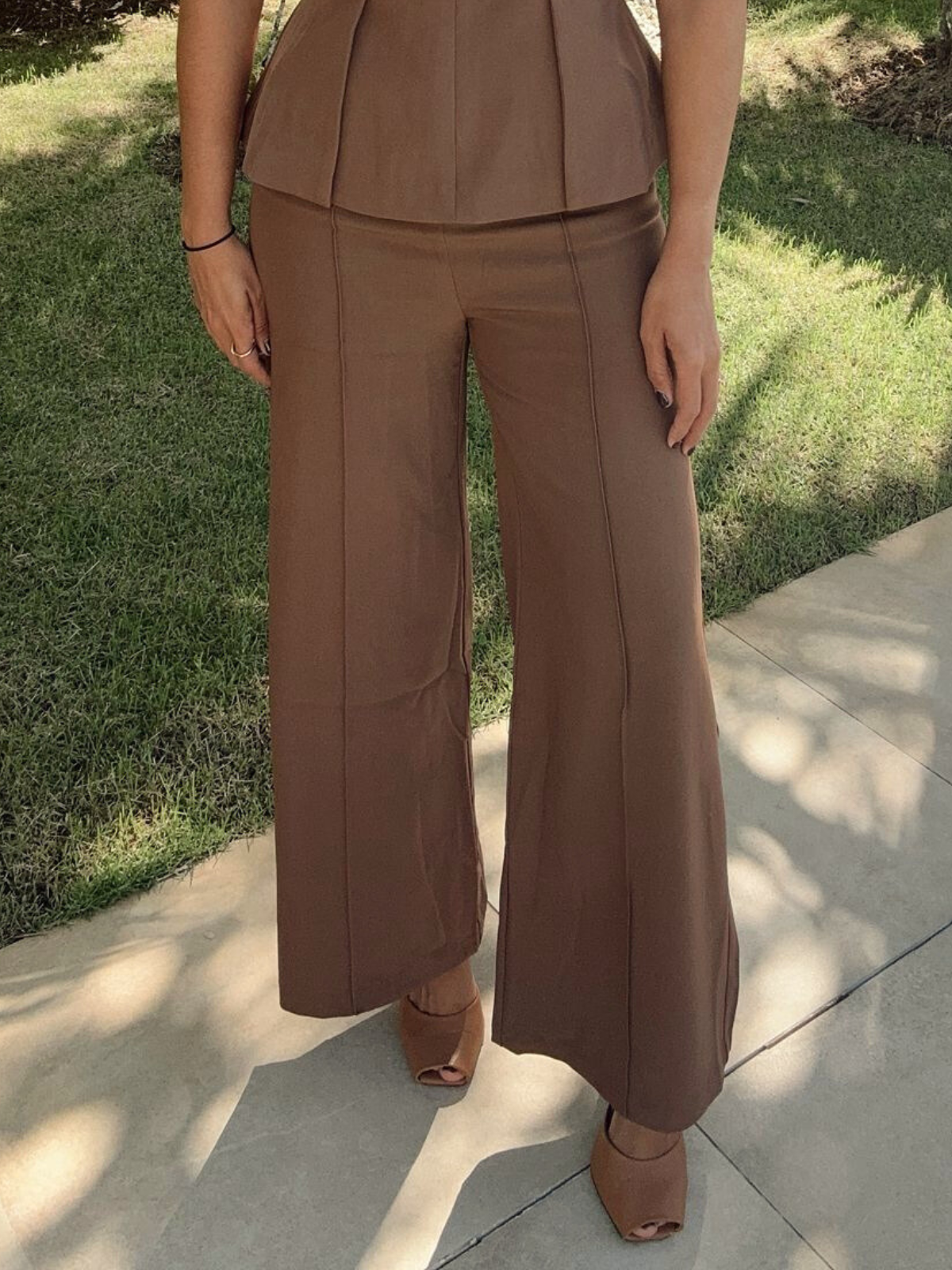 The Atelier Contour Pants