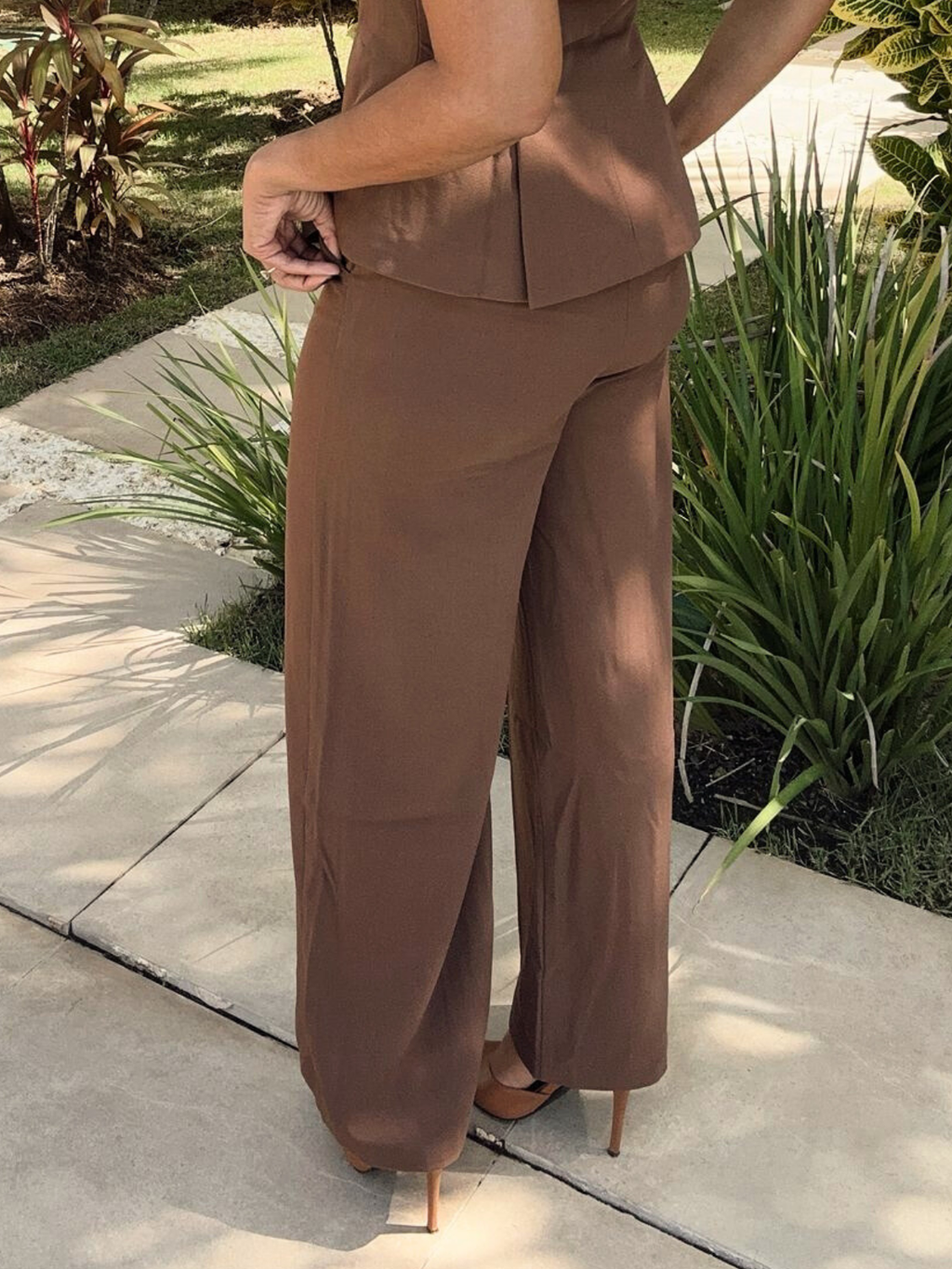 The Atelier Contour Pants