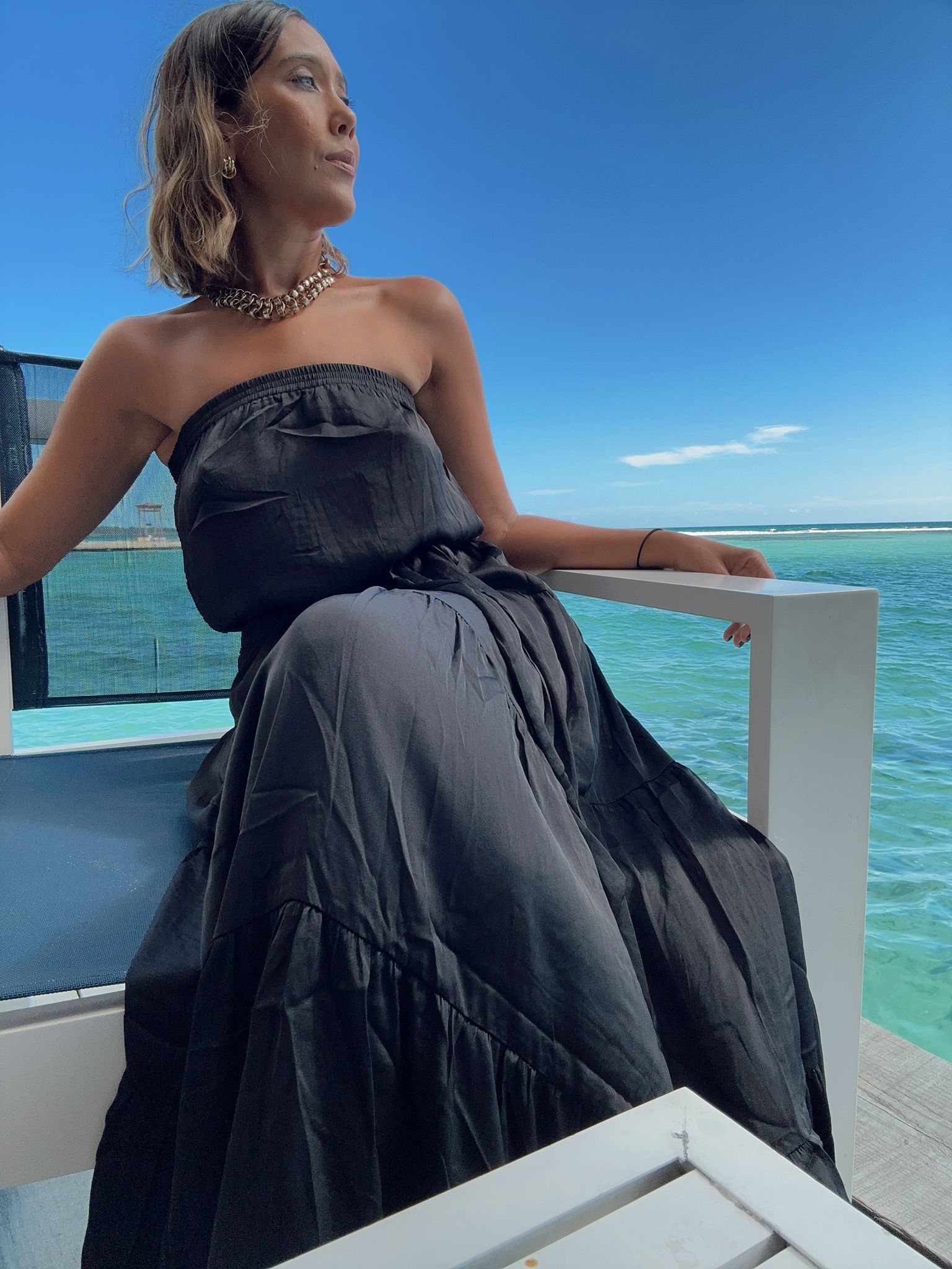 La Vie en Noir Maxi Dress