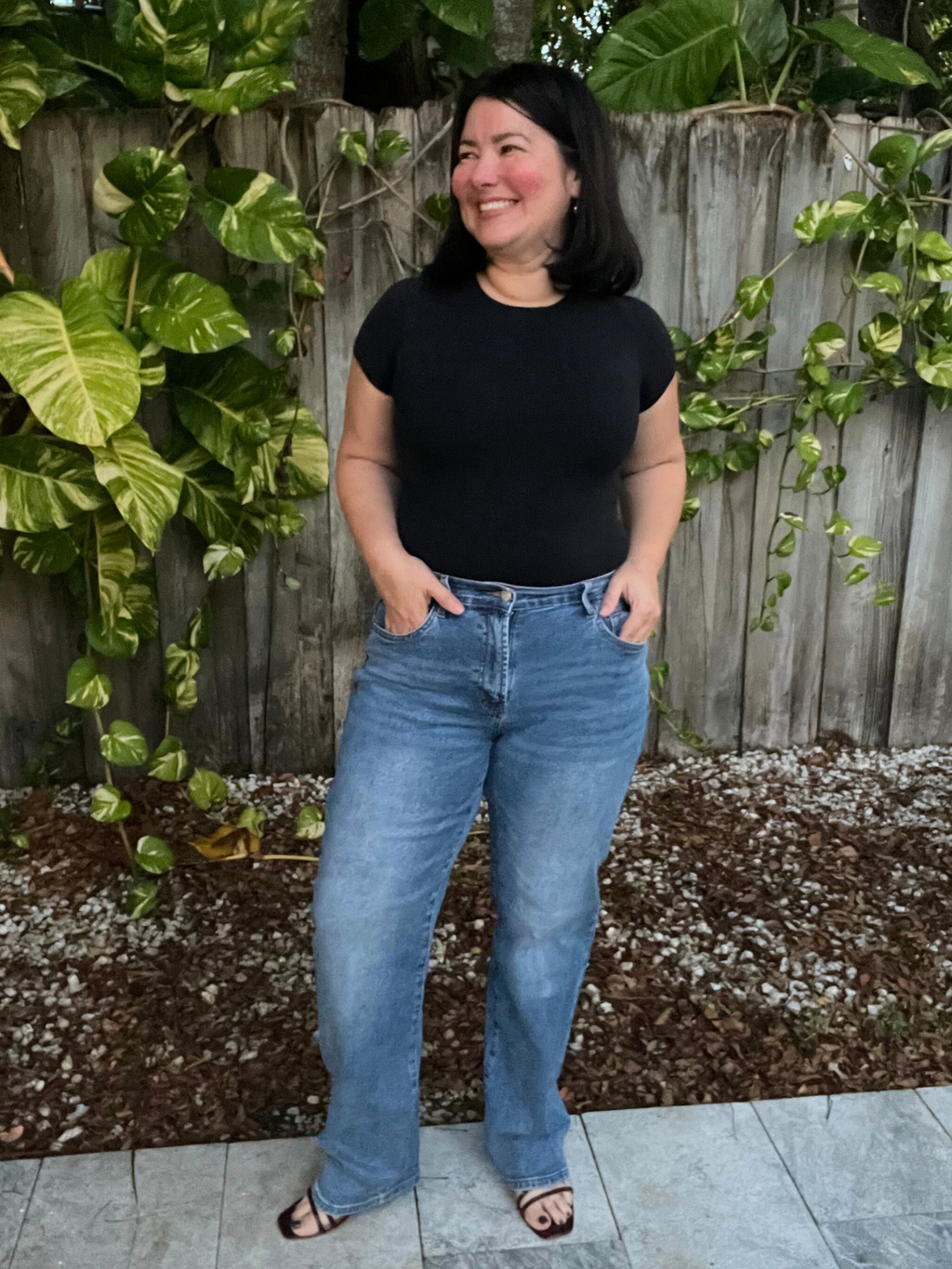 Back to 90s Slim Baggy Jeans