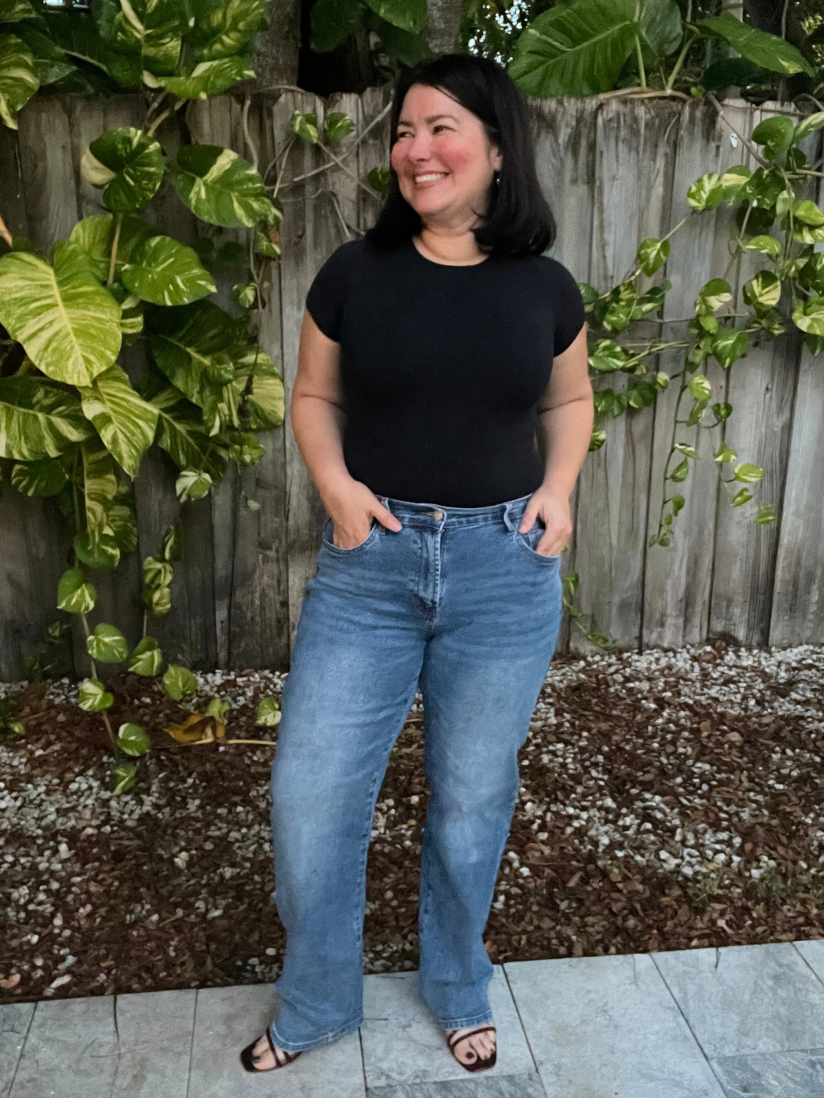 Back to 90s Slim Baggy Jeans