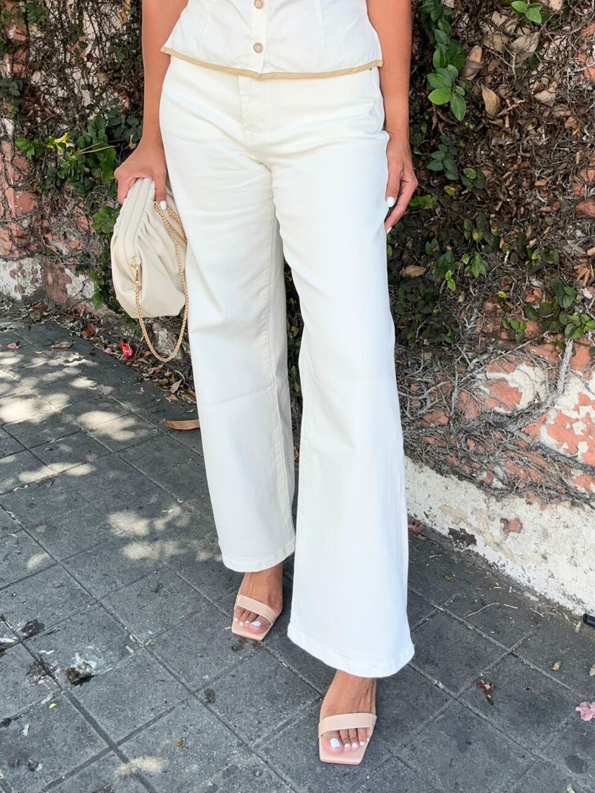 Blanca Wide-Leg Jeans