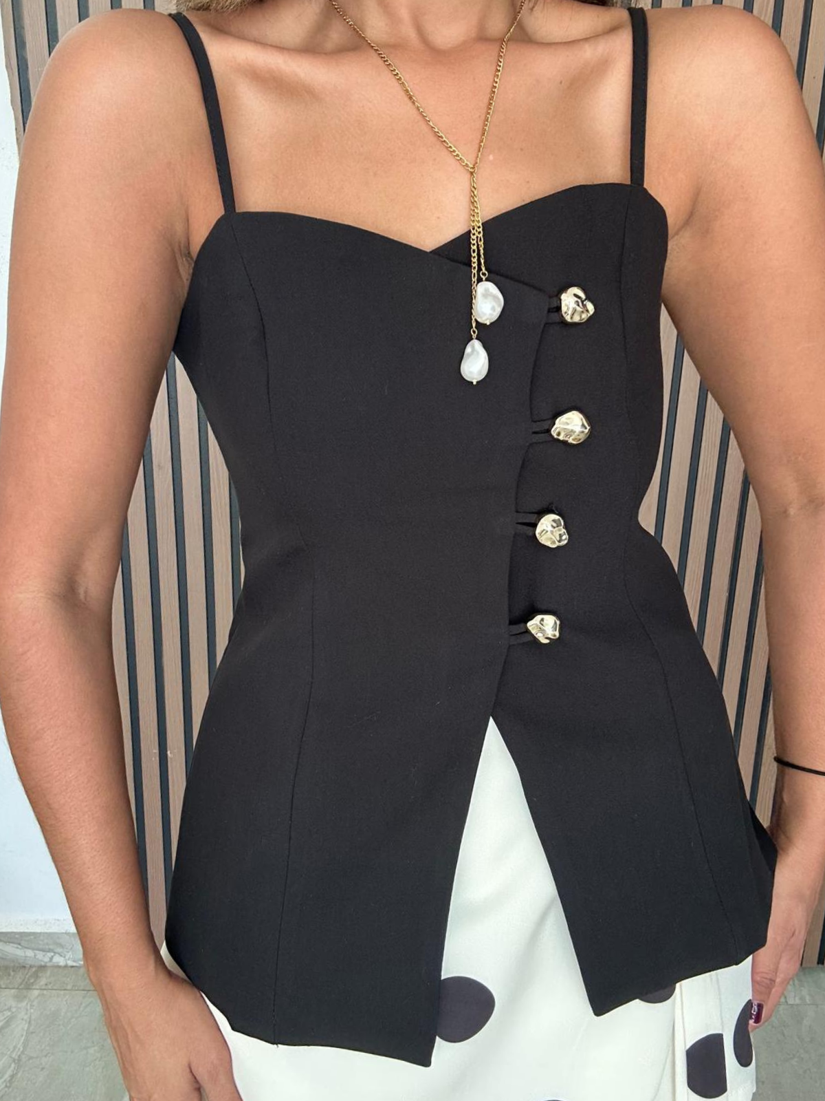 Noir & Nook Button Up Top