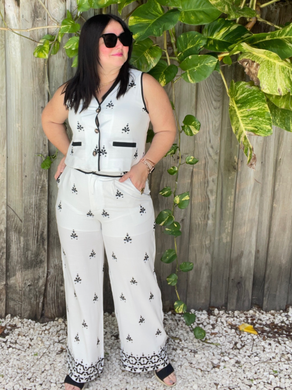 Chic Fit Embroidered Vest & Wide Leg Pants Set