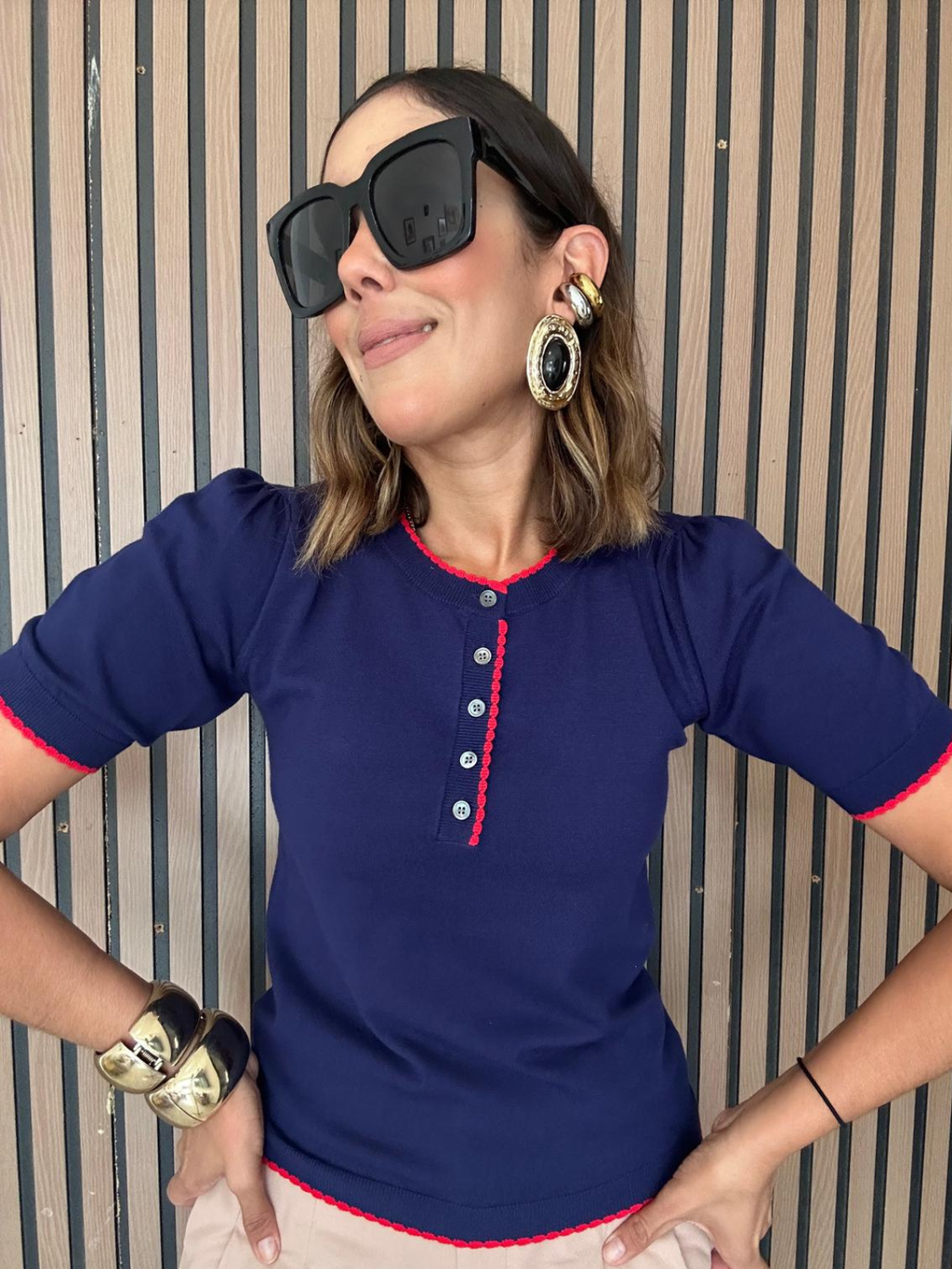 Floating Hearts Contrast Edge Top