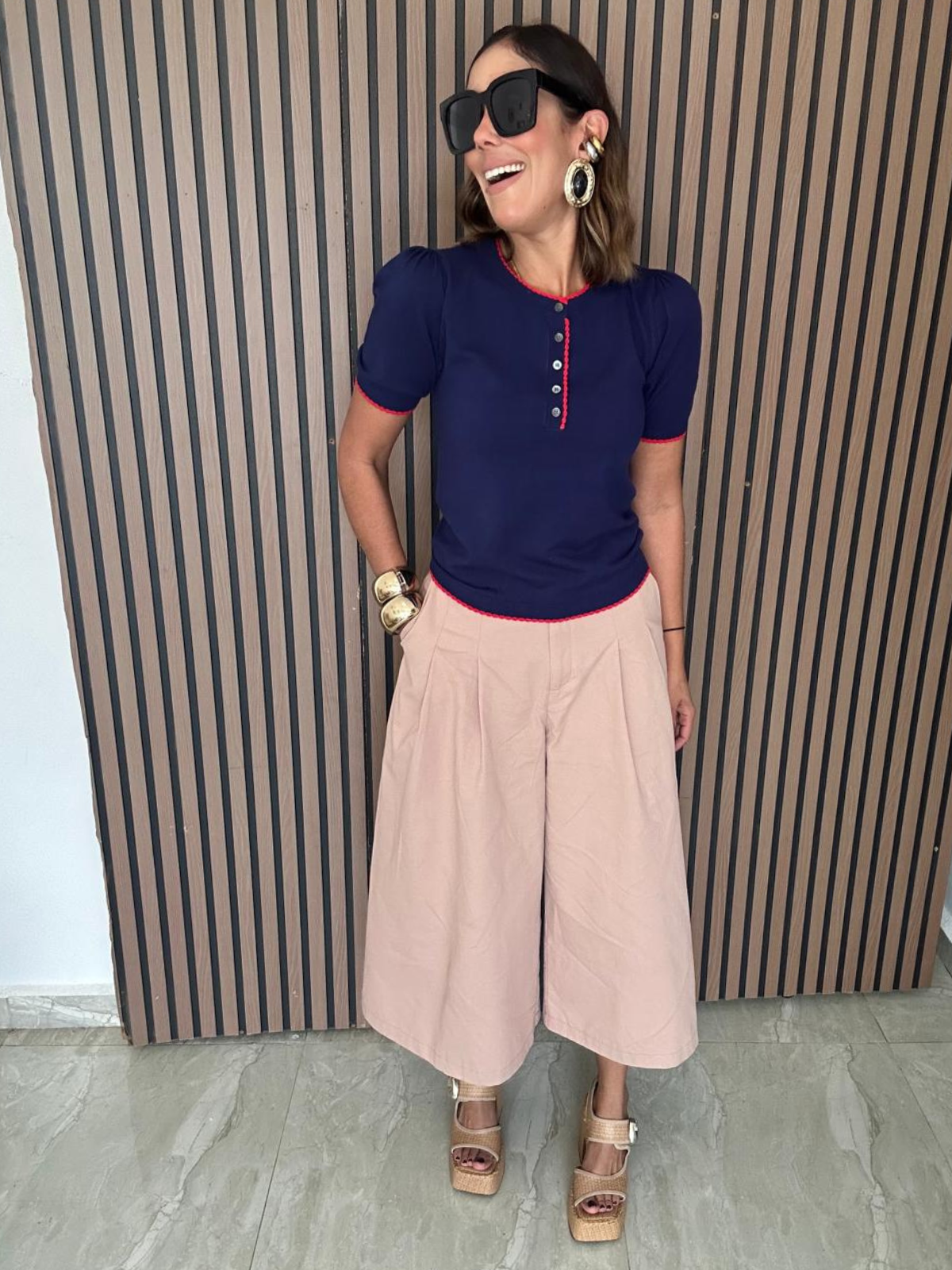 Floating Hearts Contrast Edge Top