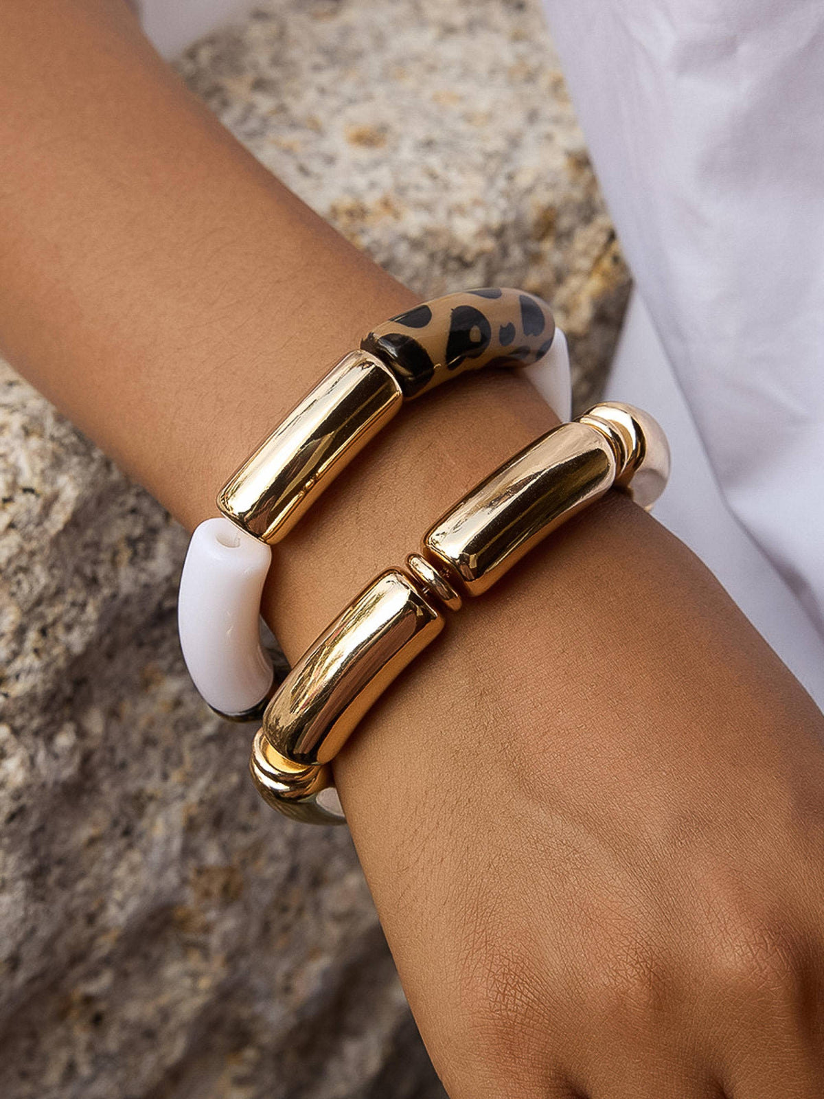 Cove 18K Gold Non-Tarnish Chunky Resin Bangle Set
