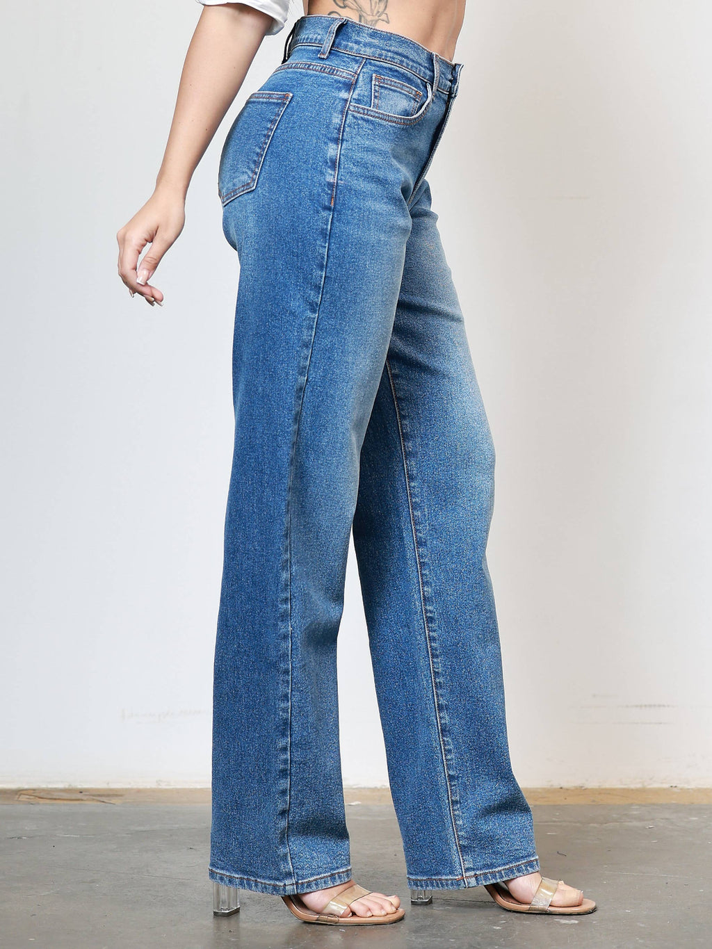 Back to 90s Slim Baggy Jeans